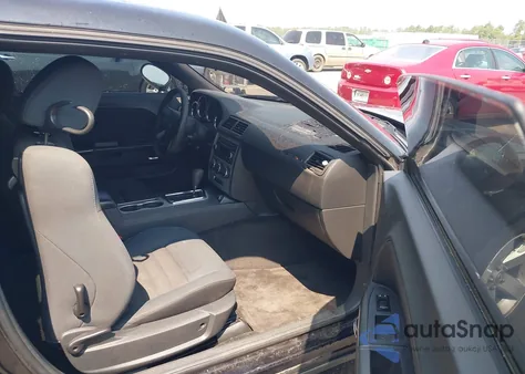 2010 Dodge Challenger Se from USA, damaged, VIN 2B3CJ4DV8AH323251